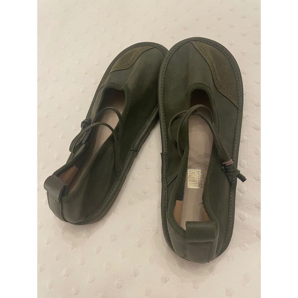 Green Leather Lagenlook Mary Jane Flats Suede Accent Wide Toe Box Size 39 - Picture 7 of 9